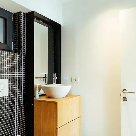 Central Modern Design Apartment Bucharest Exterior photo
