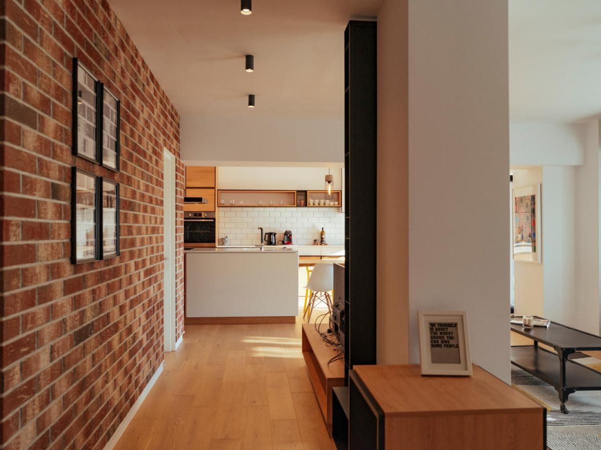 Modern Design Apartment