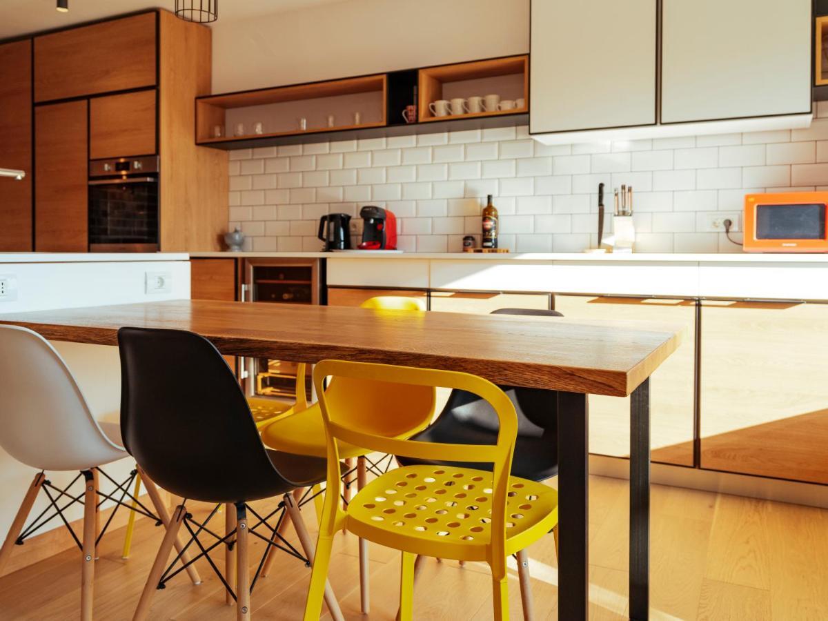 Modern Design Apartment *